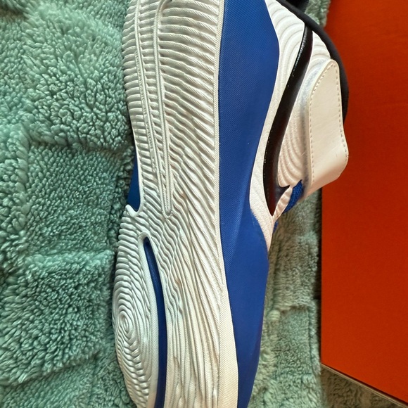 Nike Kids Team Hustle D 10 Blue Sneakers NEW UNWORN - Picture 4 of 10